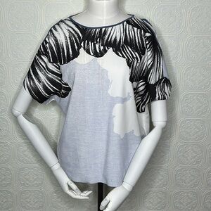 Zara | Short Sleeve | Cold Shoulder Top with a Bit of Sparkle!